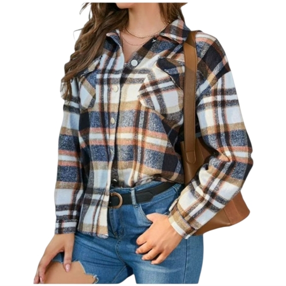 E & M Jackets & Blazers - E & M Plaid Flannel Barn Coat S